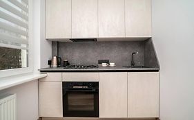 City 1 Bd Apartment By Hostlovers